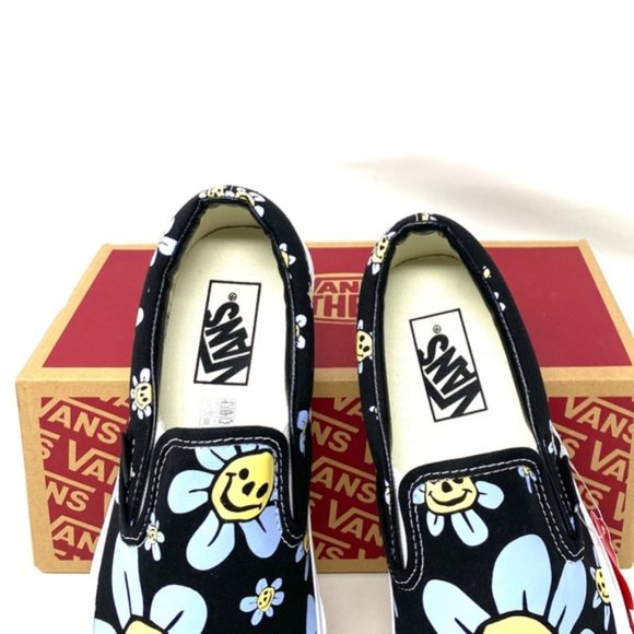 VANS Classic Slip On Low Top Black Floral Canvas Women`s Size Sneakers VN0A5JMHY - Picture 8 of 11